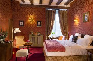Chateau Laroche-Ploquin, Tours