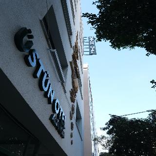 Ustun Otel Alsancak