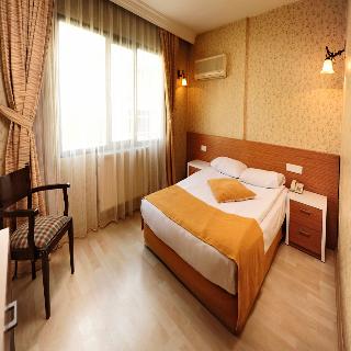Ustun Otel Alsancak