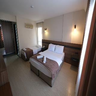 Ustun Otel Alsancak