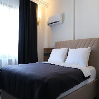 Ustun Otel Alsancak