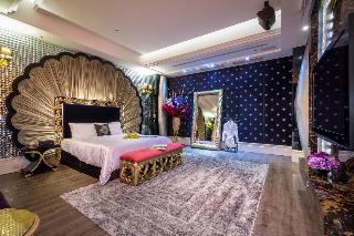 Room:SUI.DX