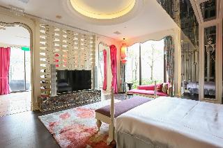 Room:SUI.DX