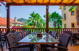 Dores Residence