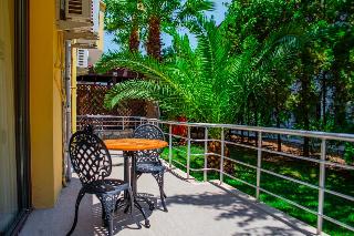 Dores Residence