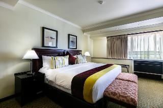 Cresta President Hotel