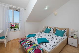 Room Room