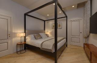 Room Room