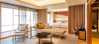 Room:SUI.JE