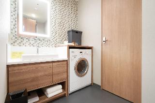 Room:SUI.ST-1