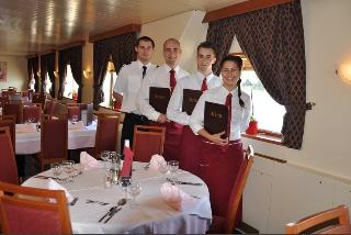 Messecruise Business Hotelship Dusseldorf, Dusseldorf