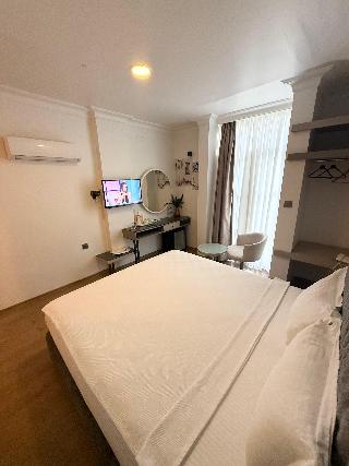 NFK The House Hotel