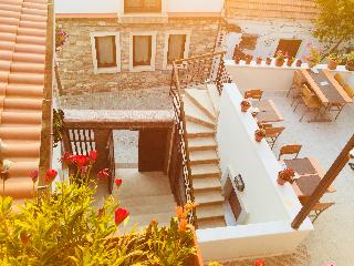 Ena Serenity Boutique Hotel