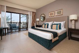 Superior, Queen or Twin Bed, Pool View