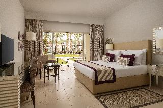 Superior, Queen or Twin Bed, Pool View
