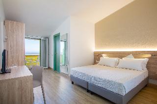 Double Deluxe Sea View