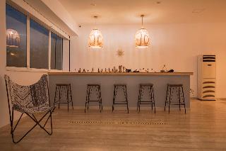 BOHOTEL Messonghi - Designer's Hotel