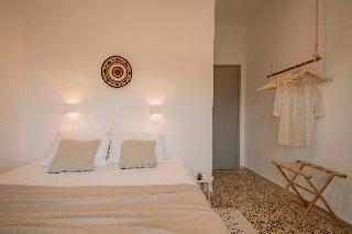 BOHOTEL Messonghi - Designer's Hotel