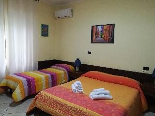 Garden inn, Caserta