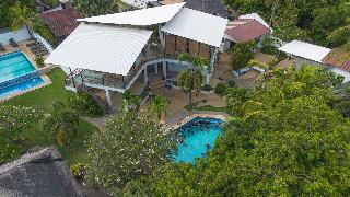 Liquid Dive Resort