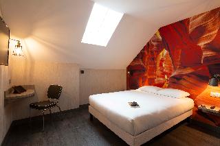 Break Hotel, Bourges