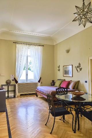 CASA RUBINACCI, Naples