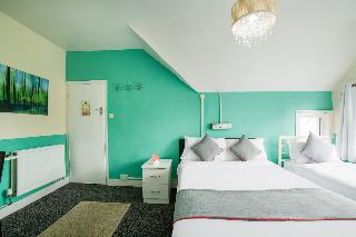 OYO Devine Beach Guest House, Essex