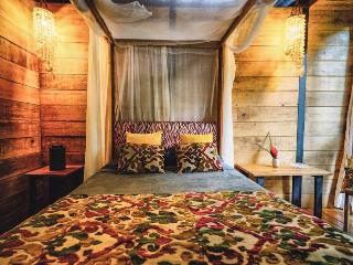 Room Room