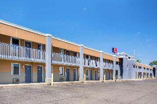 Quality Inn & Suites Columbus West