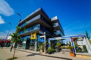 Riva Mamaia