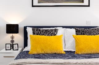 Eclectic Elephant & Castle Serviced Apartments, Londyn