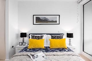 Eclectic Elephant & Castle Serviced Apartments, Londyn