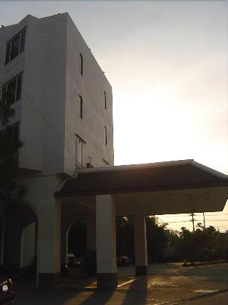 THE ROYAL DIAMOND