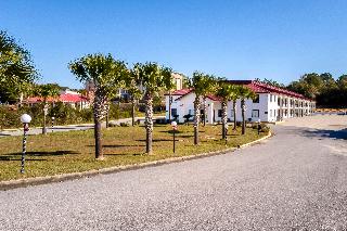 Red Roof Inn Crestview