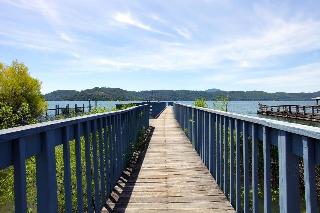 Americas Best Value InnSuites ClearlakeWineCountry