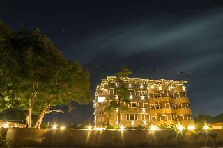 Colosseum Square Luxury Apartments