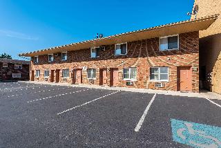 Americas Best Value Inn Suites St. Marys