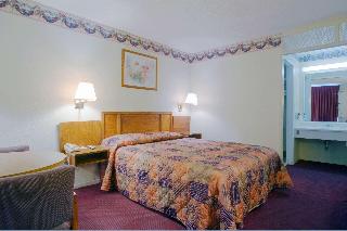 1 Queen Bed