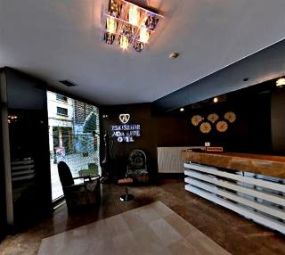 Ada Life Otel