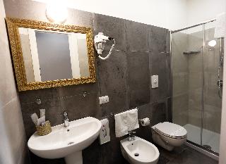 Piazza Bovio 22, Naples