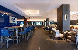 Holiday Inn Express Melbourne Southbank