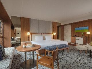 Room:TWN.CB
