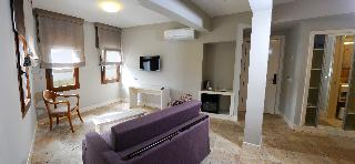 Teos Lodge Pansiyon & Restaurant
