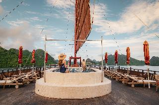 Heritage Line Ginger Cruise-Ha Long Bay and Lan Ha