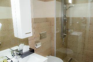 Miramare Residence