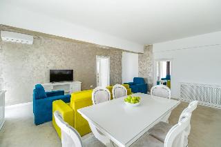 Miramare Residence