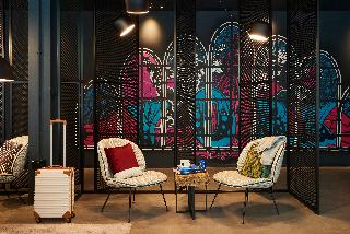 MOXY YORK, York