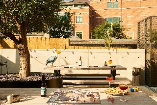 MOXY YORK, York