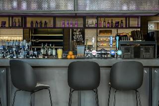 MOXY YORK, York