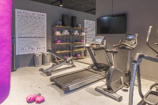 MOXY YORK, York
